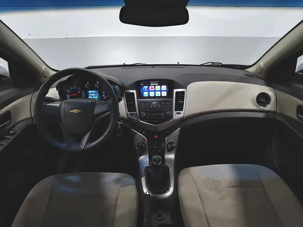 Chevrolet Cruze 2015 — фото 5