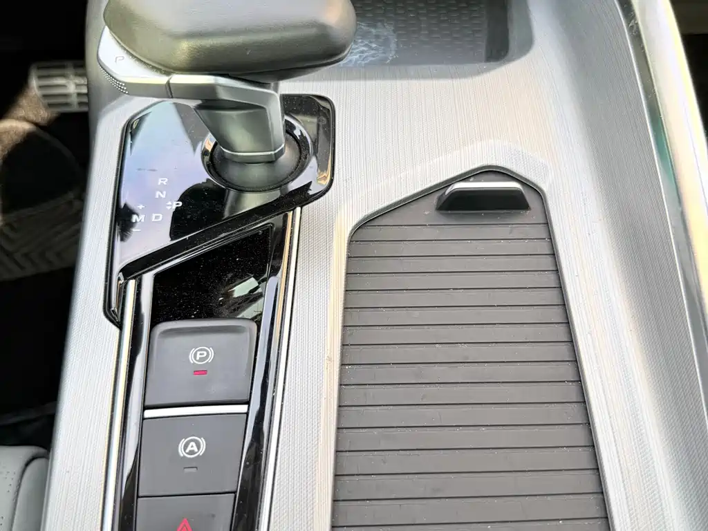 Geely Xingrui 2021 — фото 11