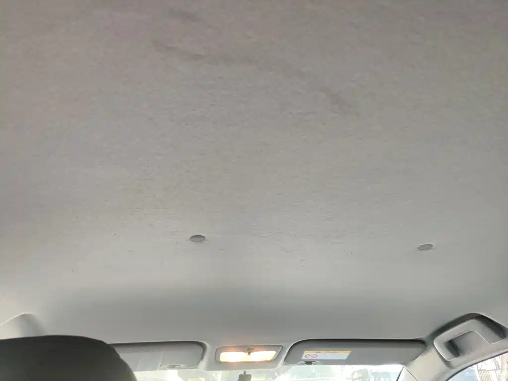 Toyota Yaris L 2021