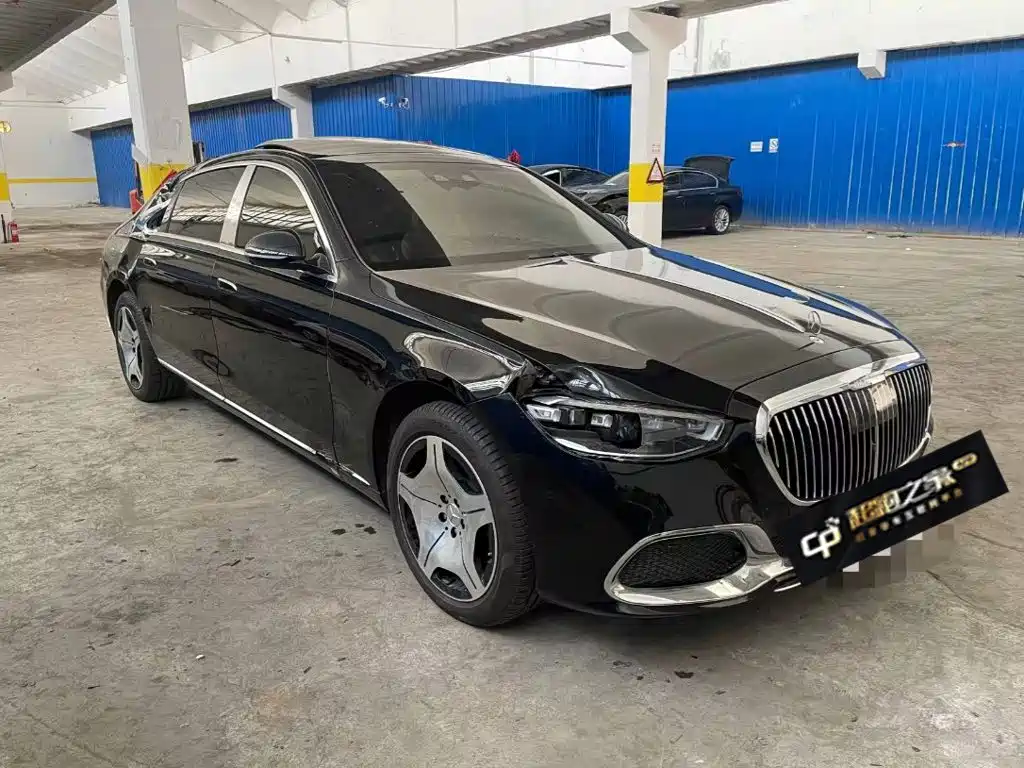Mercedes-Benz Maybach S-Class 2025