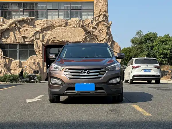 Hyundai Santa Fe 2016