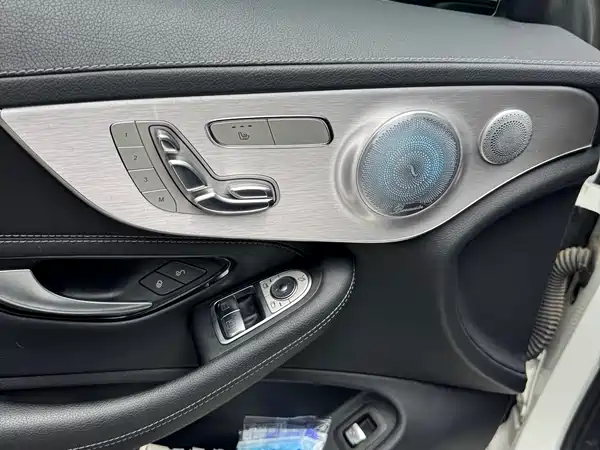 Mercedes-Benz C-Class 2022