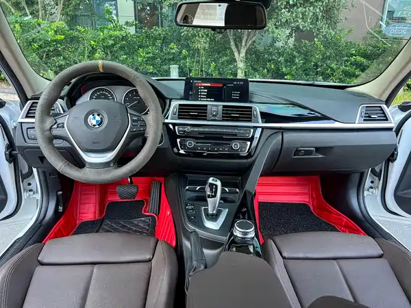 BMW 3 Series 2018