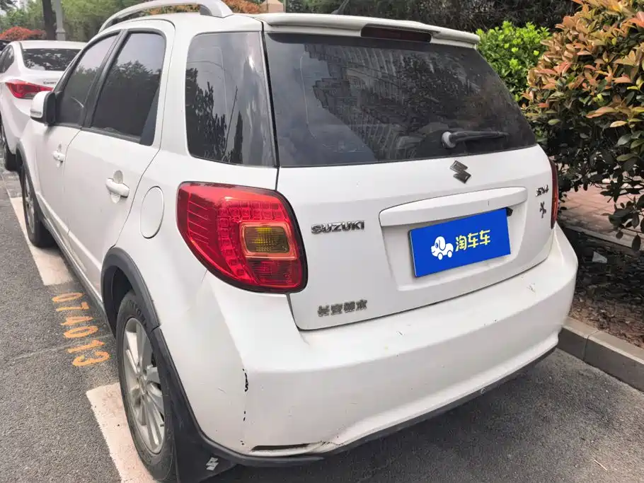 Suzuki Karma 2015 — фото 3