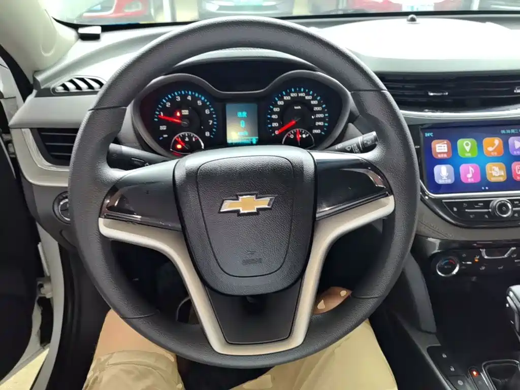 Chevrolet Malibu 2016 — фото 11