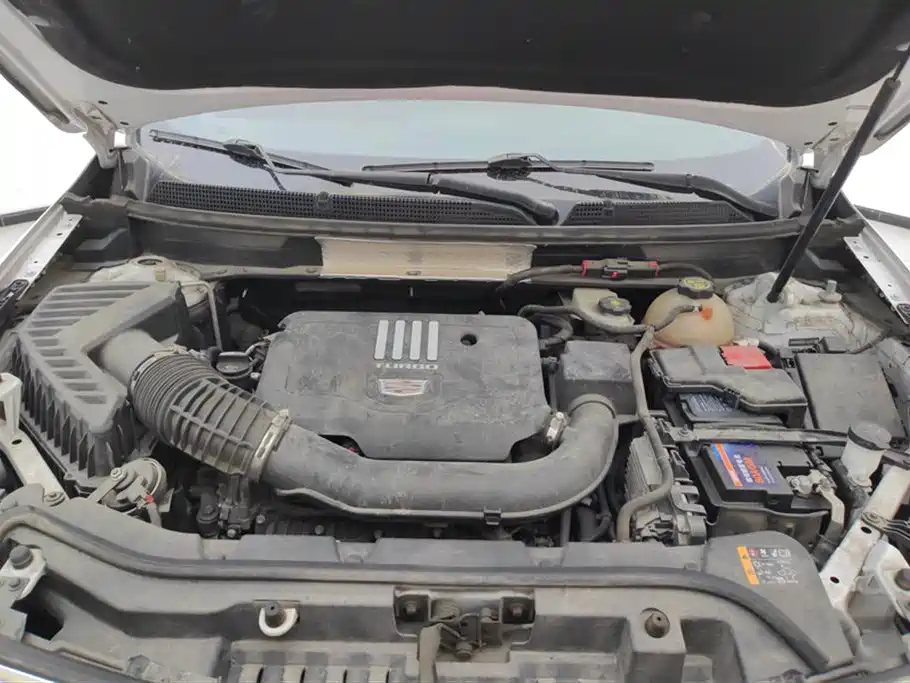 Cadillac XT5 2023 — фото 10