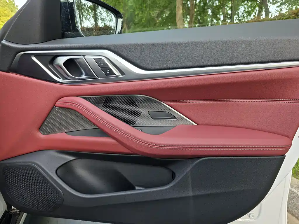 BMW i4 2026 — фото 11