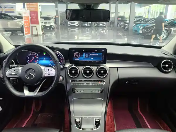 Mercedes-Benz C-Class 2021
