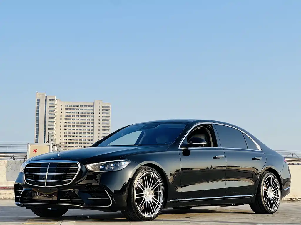 Mercedes-Benz S-Class 2024 — фото 1