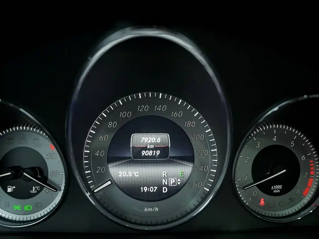 Mercedes-Benz GLK-Class 2013 — фото 6