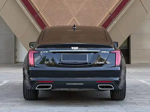 Cadillac CT5 2023