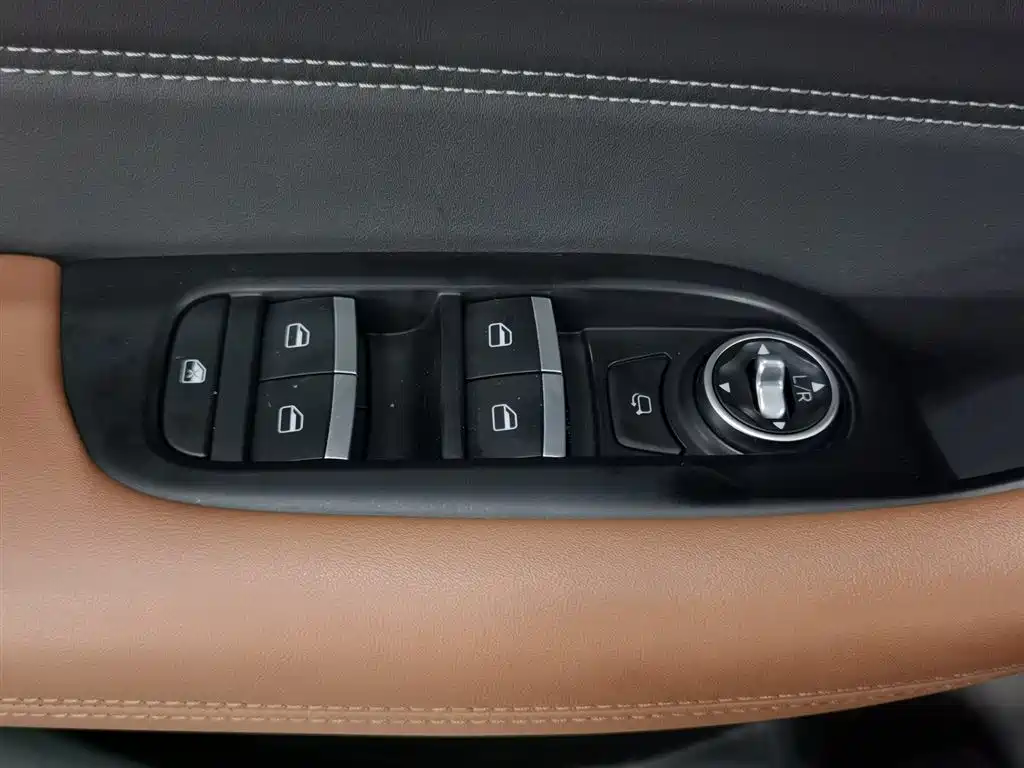 Chery Tiggo 8 PLUS 2021 — фото 9