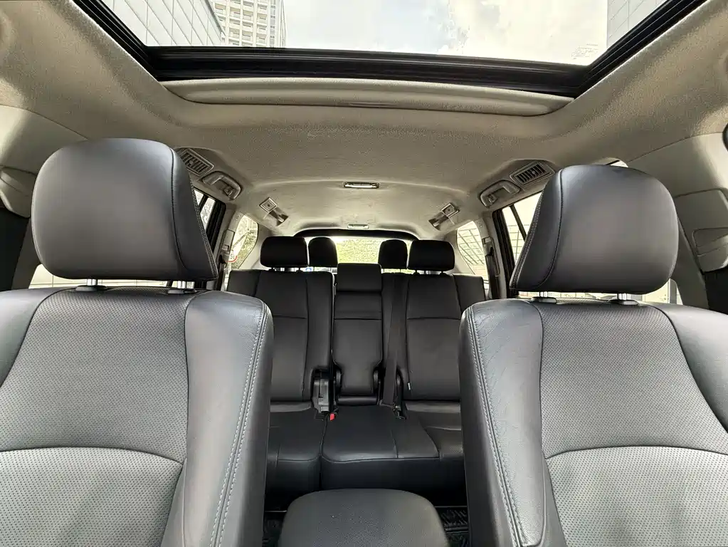 Toyota Prado 2019 — фото 12