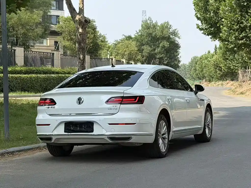 Volkswagen CC 2019 — фото 11