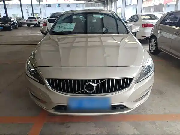 Volvo S60 2019