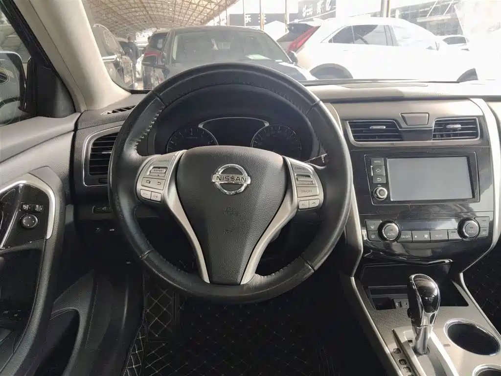 Nissan Teana 2018 — фото 3