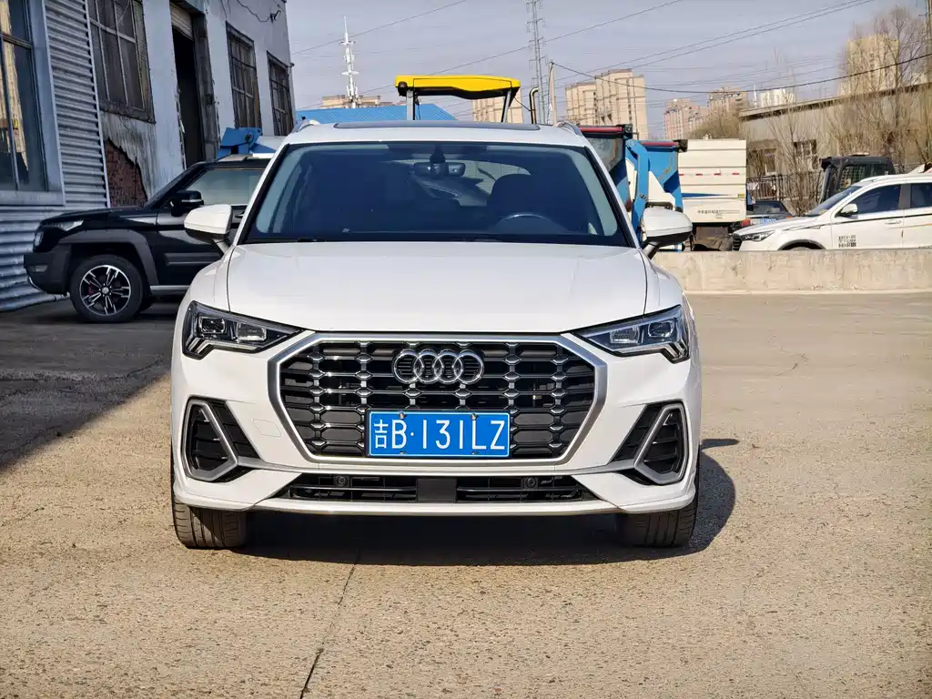Audi Q3 2023