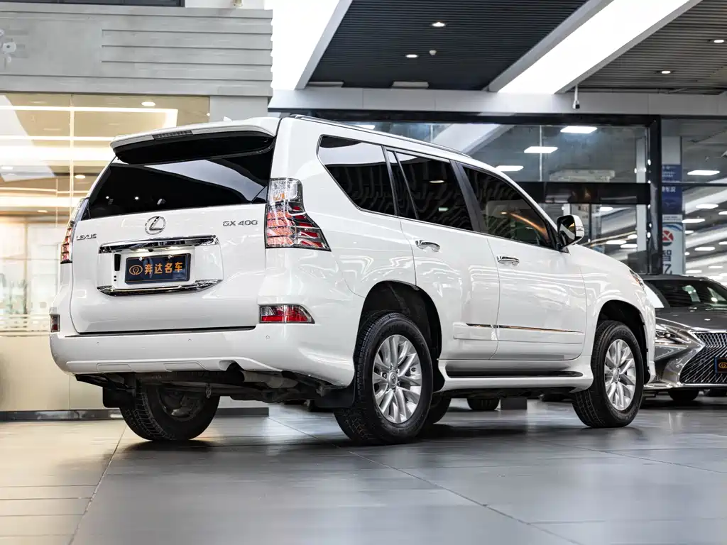 Lexus GX 2017 — фото 3