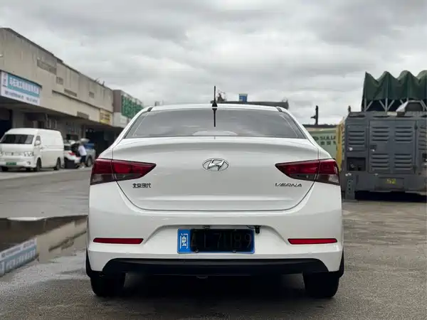 Hyundai Verna 2017