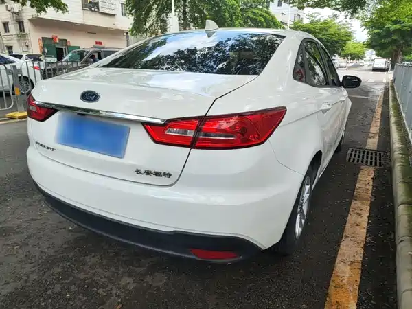 Ford Escort 2019