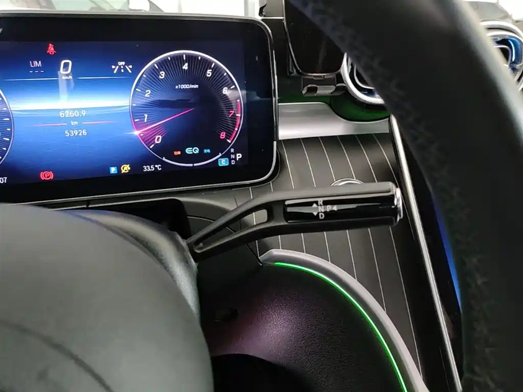 Mercedes-Benz C-Class 2023 — фото 14