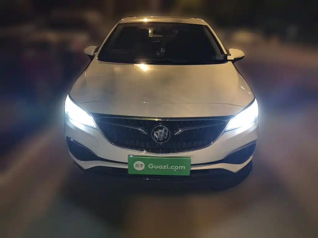 Buick Verano 2018 — фото 24