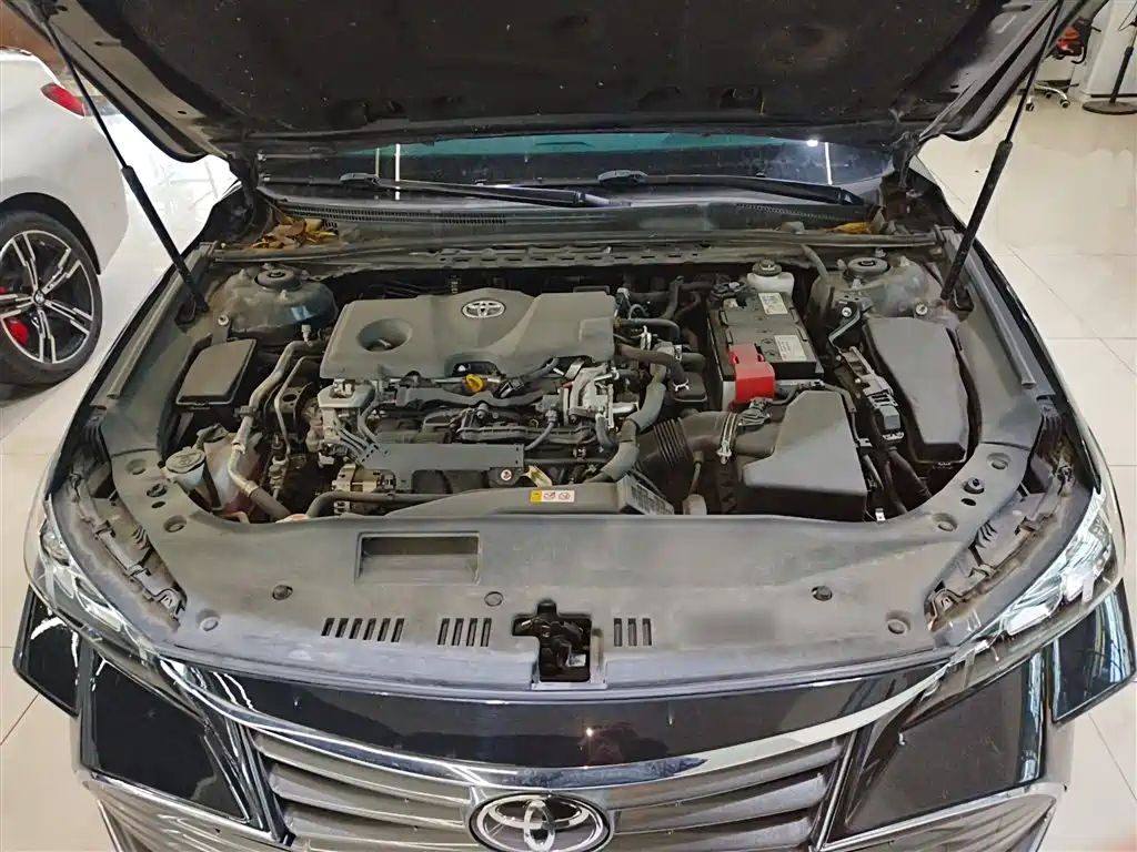 Toyota Avalon 2022 — фото 17
