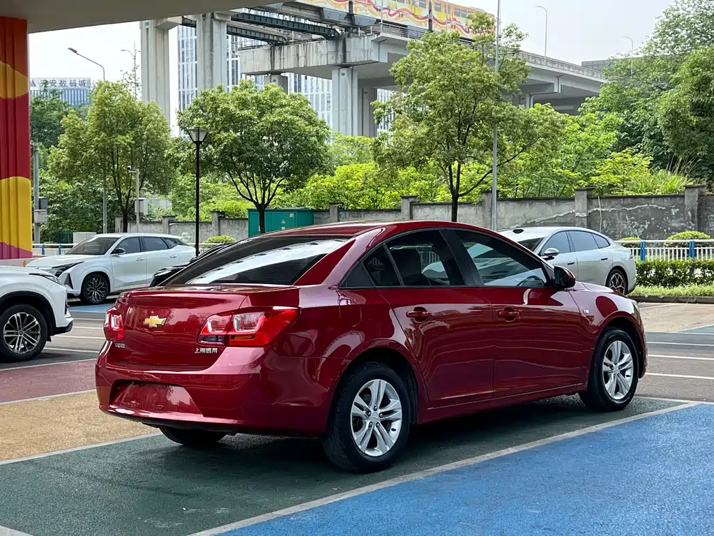 Chevrolet Cruze 2015 — фото 8