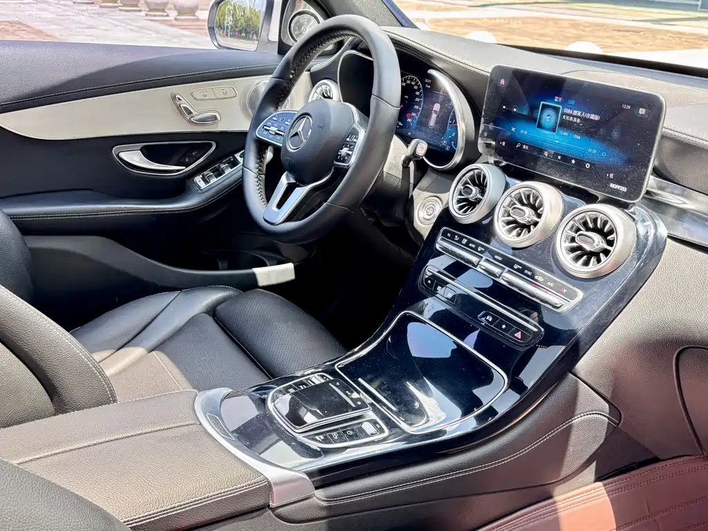 Mercedes-Benz GLC 2020