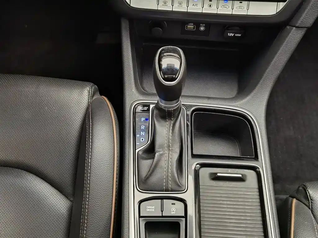 Hyundai Sonata 2017 — фото 13