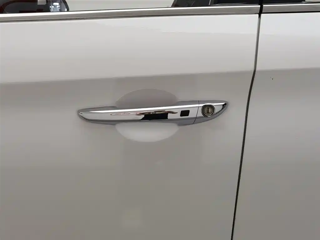 Hyundai Sonata 2017 — фото 18