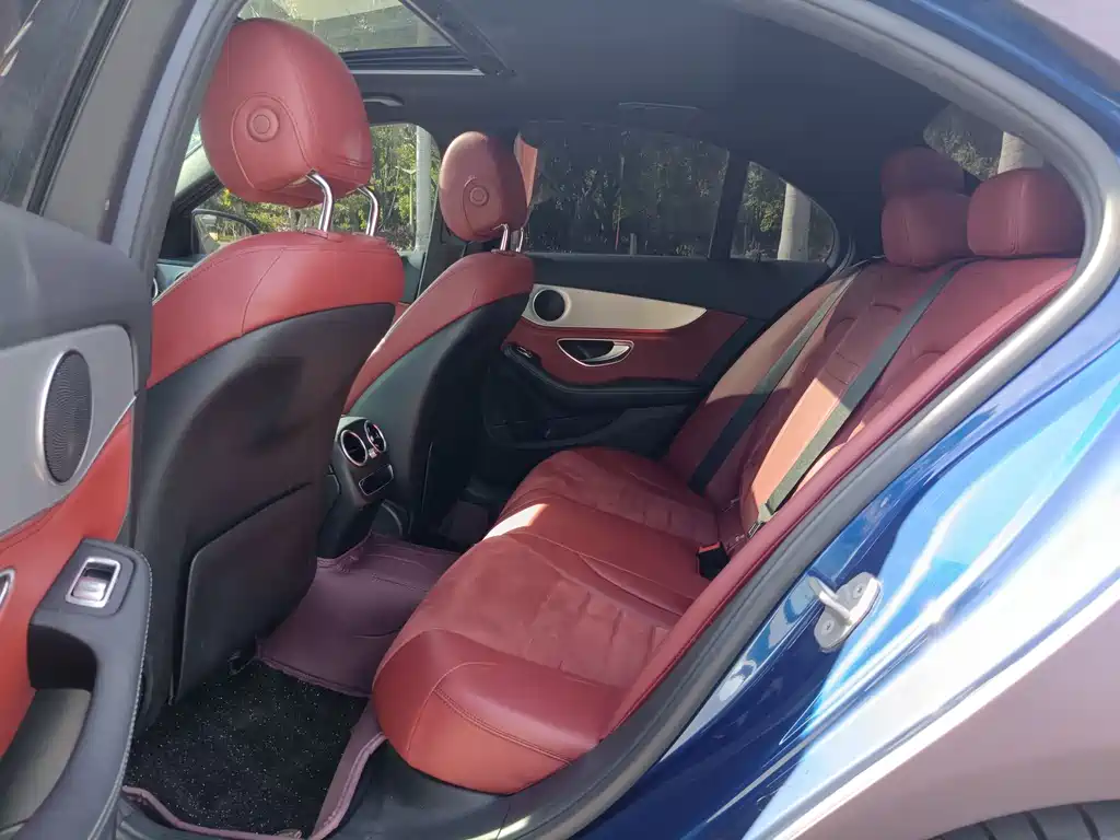 Mercedes-Benz C-Class 2019