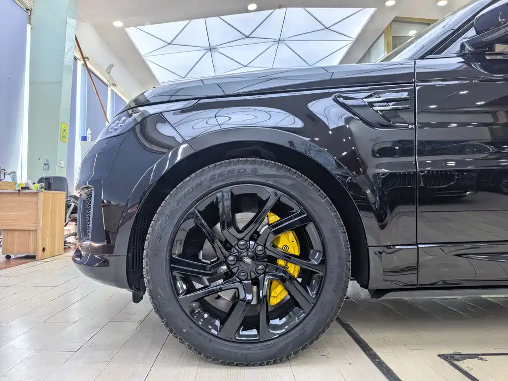 Land Rover Sport 2020 — фото 16