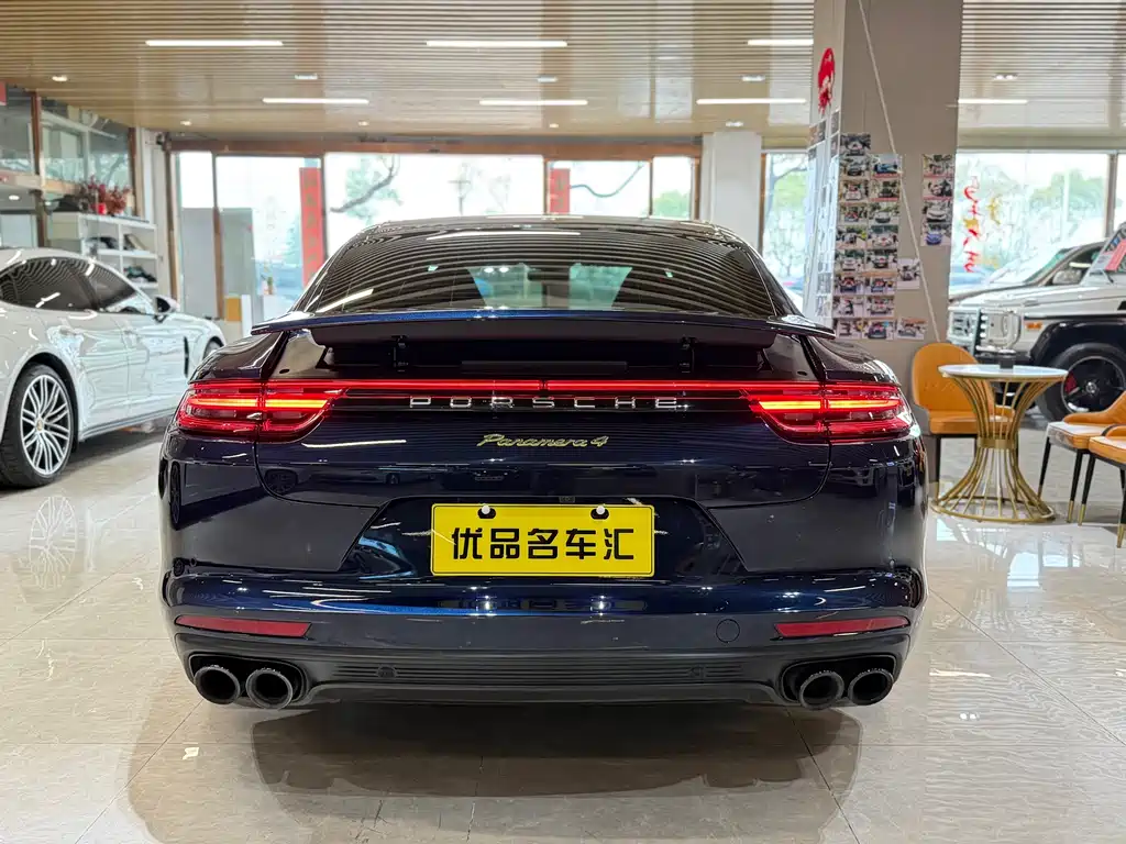 Porsche Panamera Hybrid 2018 — фото 5