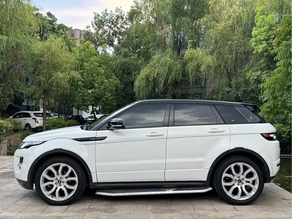 Land Rover Range Rover Evoque 2013 — фото 4