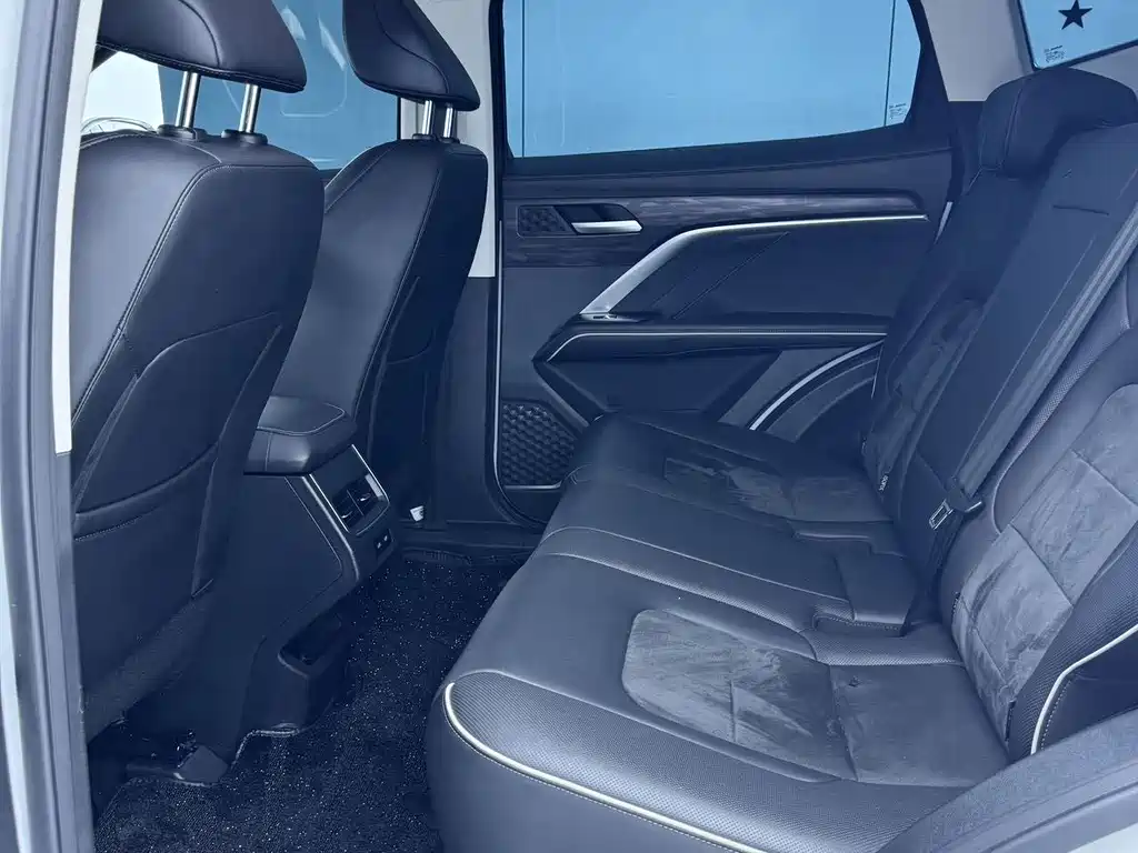 Haval H6 2023 — фото 11