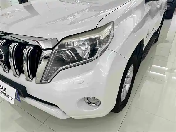Toyota Prado 2015