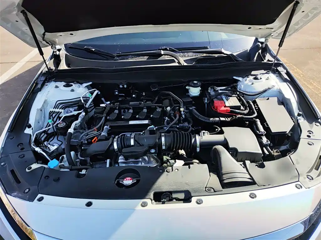 Honda Accord 2019 — фото 20