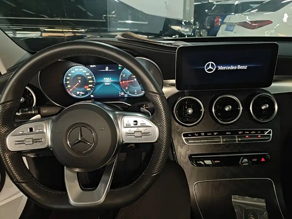 Mercedes-Benz C-Class 2021 — фото 10