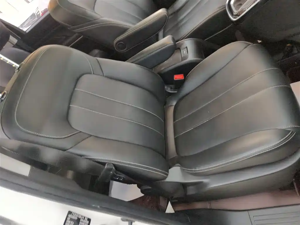 GAC Motor Trumpchi M6 2021 — фото 17