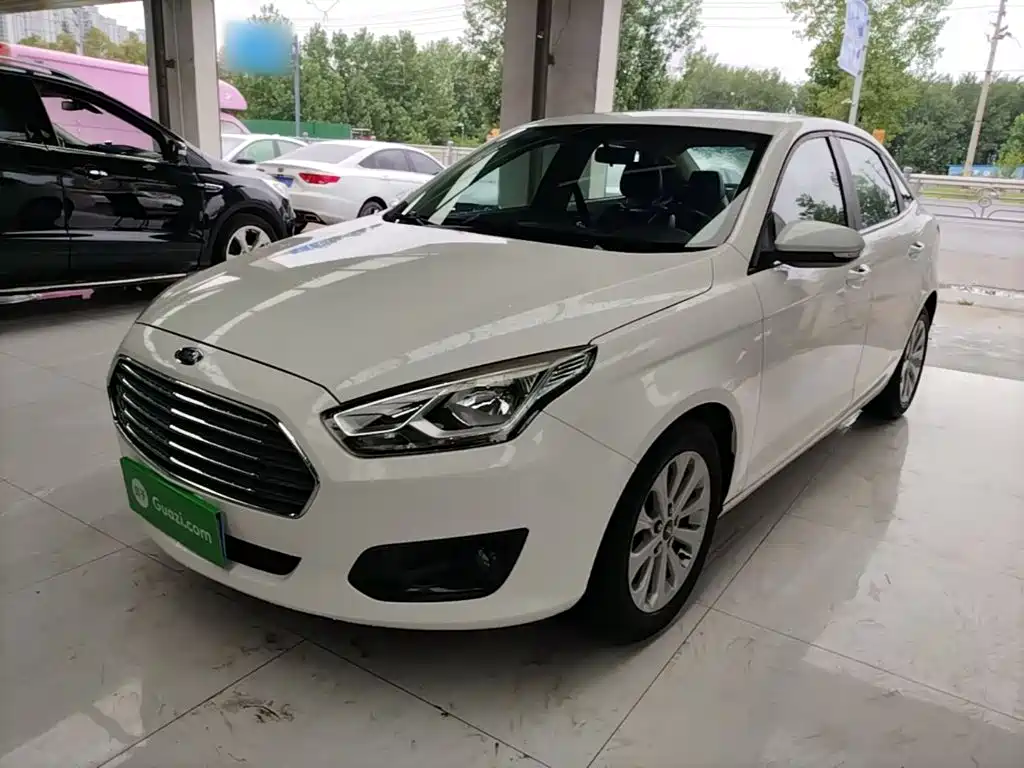 Ford Escort 2017