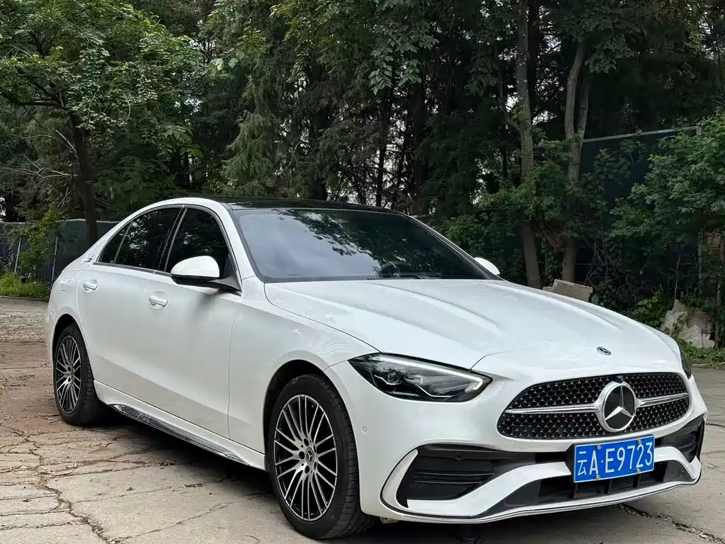 Mercedes-Benz C-Class 2022
