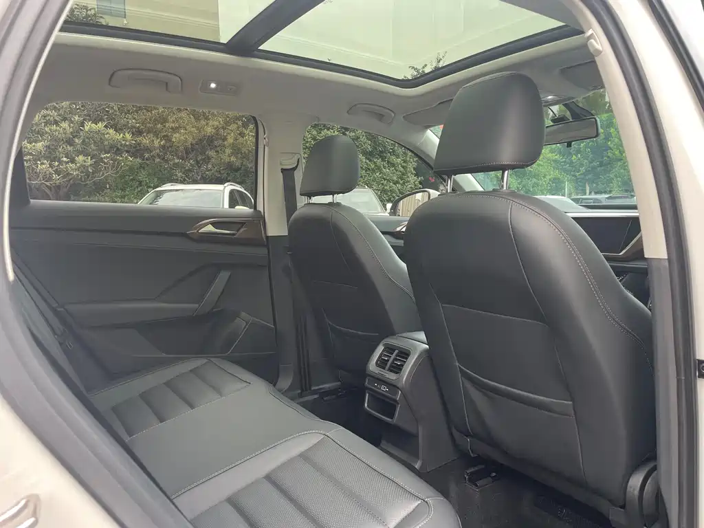 Volkswagen Tharu 2023