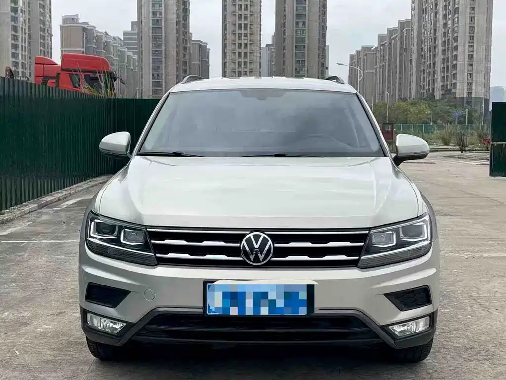 Volkswagen Tiguan L 2021 — фото 2