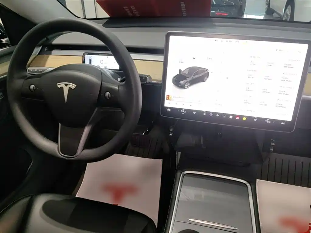 Tesla Model Y 2023 — фото 10