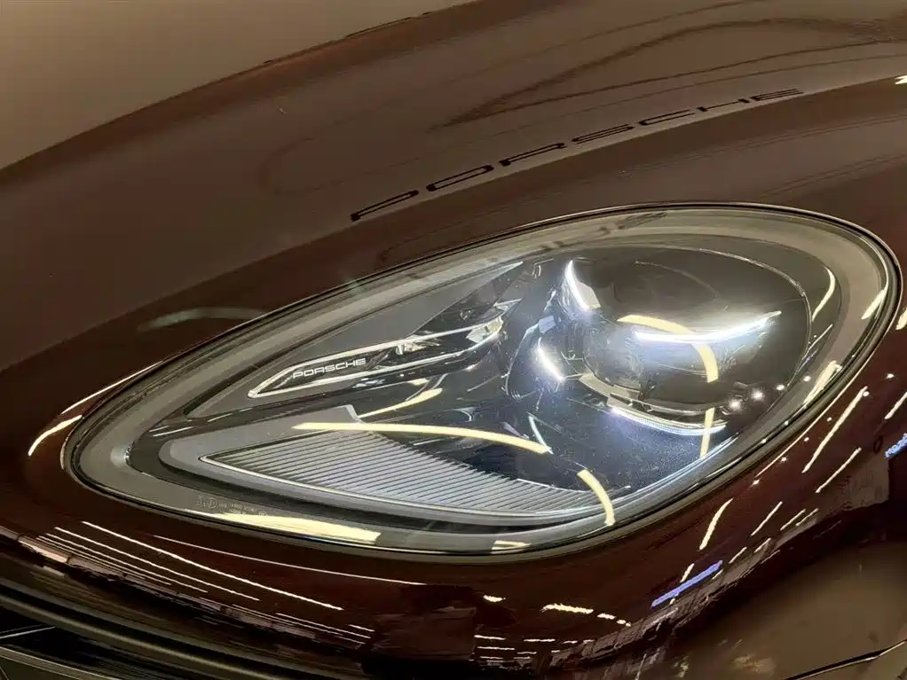Porsche Macan 2023 — фото 15