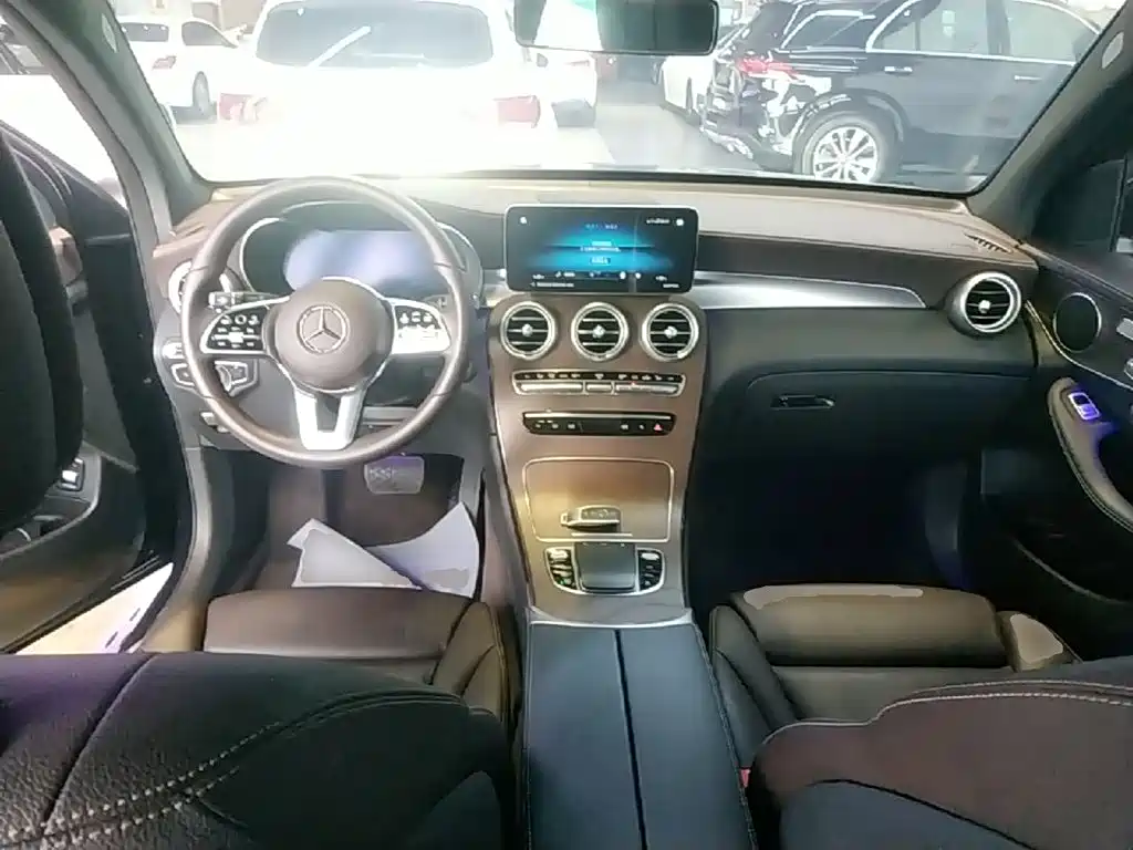 Mercedes-Benz GLC 2023 — фото 10