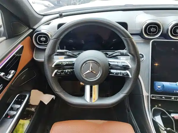 Mercedes-Benz C-Class 2022