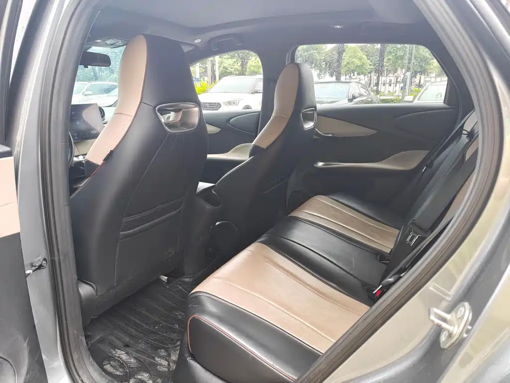 BYD Dolphin 2023 — фото 10