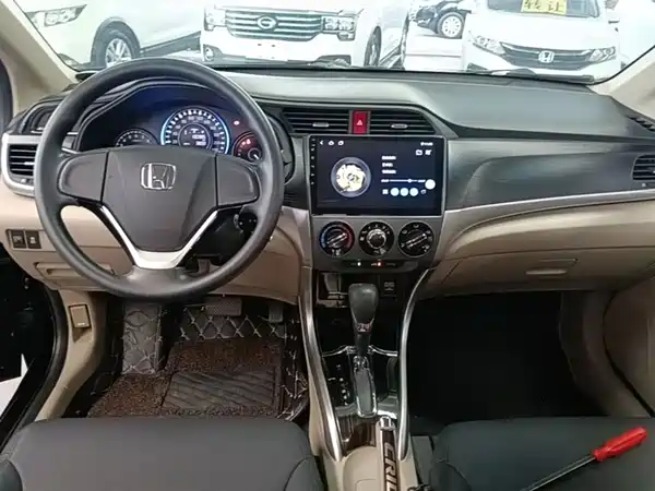 Honda Crider 2016